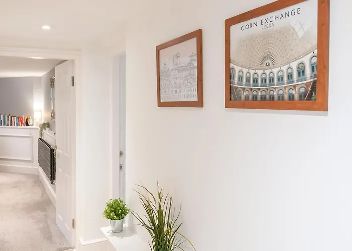 A Hidden Gem - Summer Bliss Near Roundhay Park - Pass The Keys Leeds (West Yorkshire)