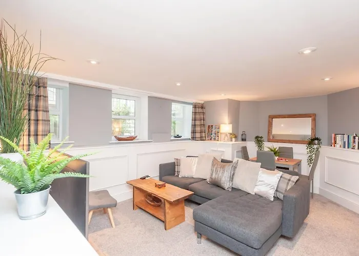 A Hidden Gem - Summer Bliss Near Roundhay Park - Pass The Keys Leeds (West Yorkshire)